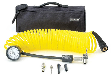 Шланг для подкачки колёс с манометром до 7 атм 7,6м Шланг для подкачки колёс с манометром до 7 атм 7,6м