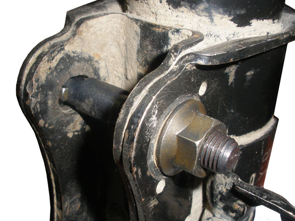 Болты эксцентриковые 12 мм