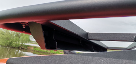 Дефлектор под багажник РИФ шириной 1500 мм