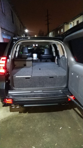 Органайзер для Toyota Land Cruiser Prado 150 (2 выдв.ящика+спальник) дорестайлинг Органайзер для Toyota Land Cruiser Prado 150 (2 выдв.ящика+спальник) дорестайлинг