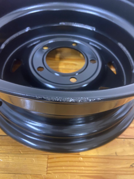 Диск усиленный для ВАЗ НИВА стальной черный 5x139,7 6,5xR15 d98,5 ET+35 (треуг.)(уценка)