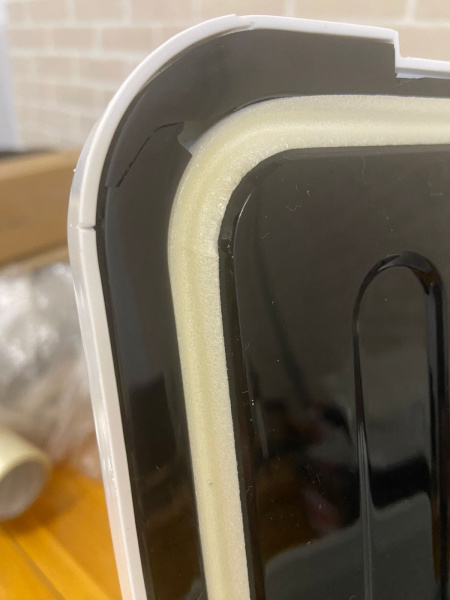 3 Термобокс SHINWA Holiday Land Cooler 22H белый (уценка)