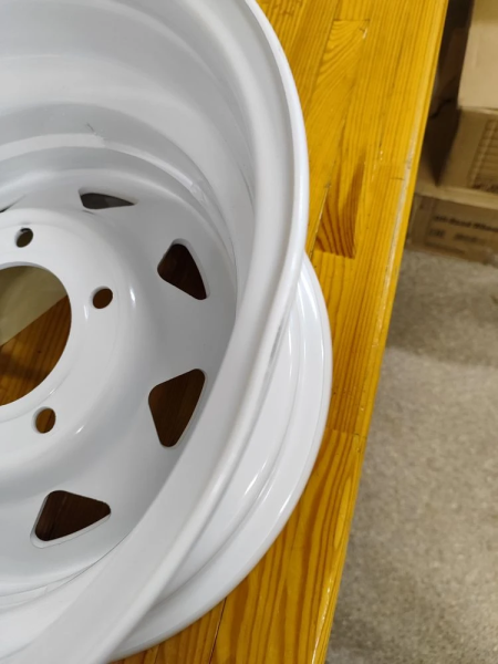 Диск усиленный ВАЗ НИВА (до 2018 г.) стальной белый 5x139,7 7xR15 ET+25 (треуг.) (уценка)