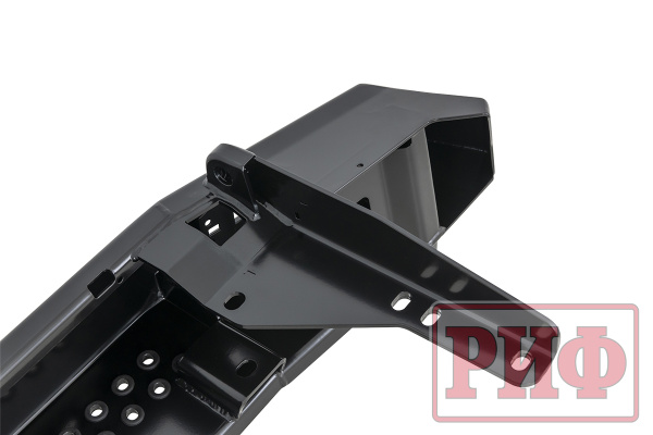 Бампер РИФ силовой задний Toyota Land Cruiser 200 2012-2015 с квадр. под фаркоп, калиткой и фонарями