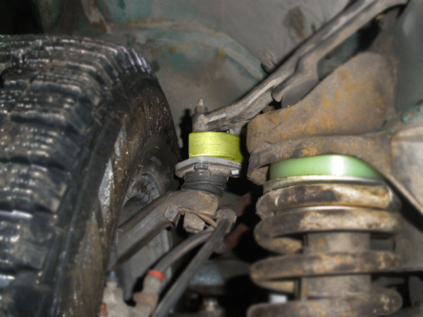 Проставки под верхние шаровые опоры 25 мм LADA 4x4, Chevrolet Niva, LADA Urban