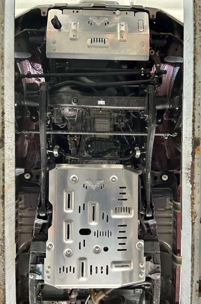Защита Falcon радиатора, картера, РК, КПП для Toyota Land Cruiser 76 2024+ (дизель), алюм. 8 мм