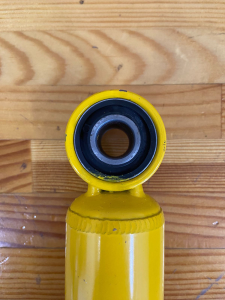 Амортизатор усиленный РИФ задний Hover H3 лифт 0-40 мм