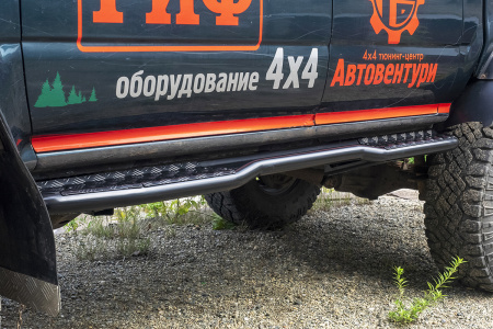 Пороги РИФ силовые Toyota Hilux 1983-1997