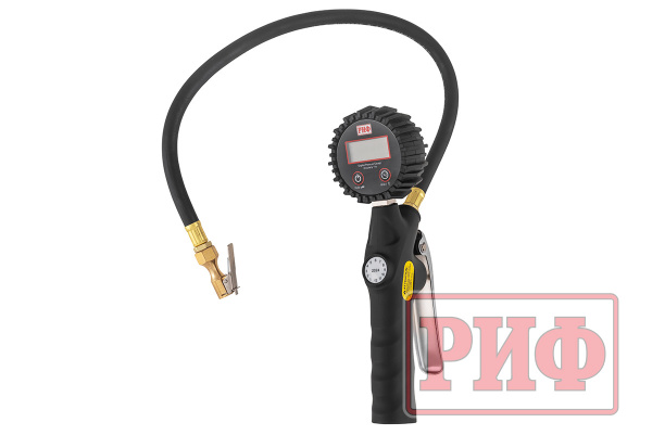 Пистолет для подкачки колес с электронным манометром РИФ от 0,3 до 7 атм.
