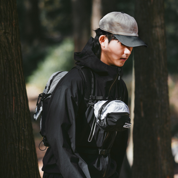 Сумка поясная Naturehike Hydrogen, 5 л., бело-черная