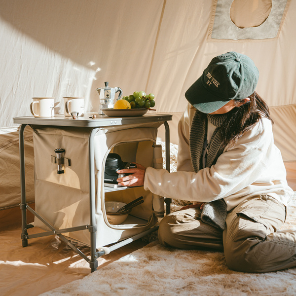 Стол туристический Naturehike MINI, 48х48х54 см, складной, с отделением для посуды, бежевый