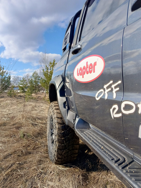 Расширители колёсных арок УАЗ Пикап NEW (с накладками на бампер) рестайлинг