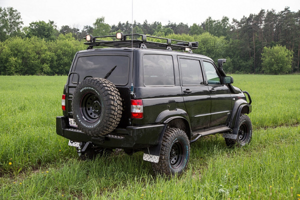 Бампер РИФ задний УАЗ Патриот с фаркопом и калиткой лифт