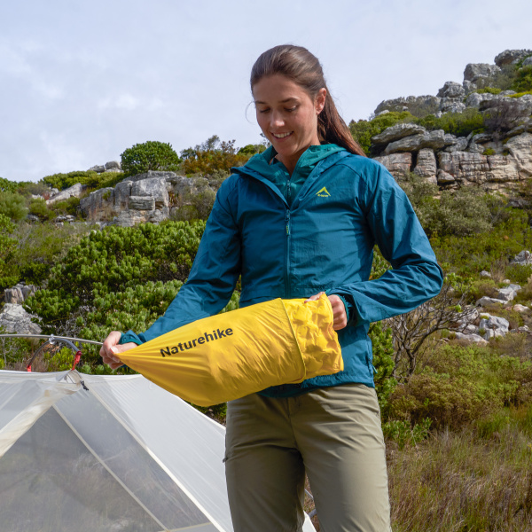 Коврик самонадувающийся Naturehike 183х53х3,5 см, овальный, желтый