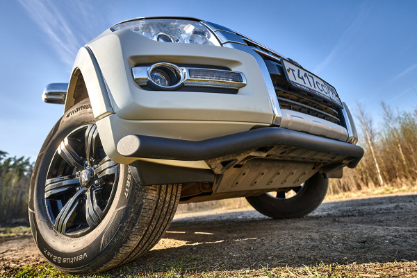 Бампер РИФ силовой передний Mitsubishi Pajero IV под площ. для лебёдки RIFPJR-30000 с защ. радиатора