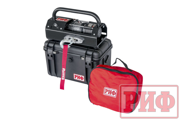 Лебёдка переносная РИФ 3500ASR c малой площадкой и проводами, синтетический трос (в защитном кейсе) Лебёдка переносная РИФ 3500ASR c малой площадкой и проводами, синтетический трос (в защитном кейсе)