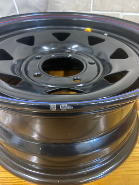 Диск усиленный для ВАЗ НИВА стальной черный 5x139,7 7xR15 d98,5 ET+25 (треугольник) уценённый